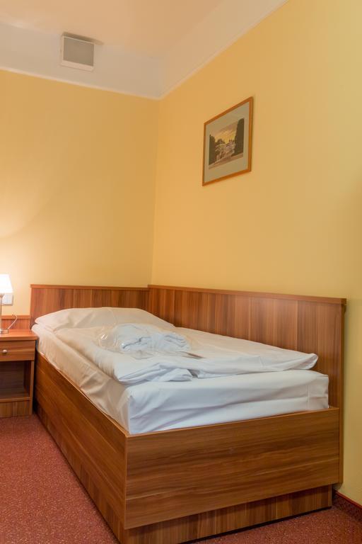 Ensana Vltava Hotel Marianske Lazne Luaran gambar